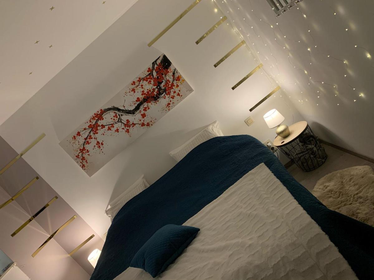 Bed and Breakfast Au Petit Nid Froissart Chimay Exterior foto